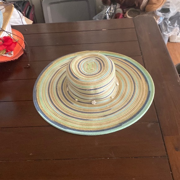 Beautiful colorful soft colors straw hat multi colored green straw blue - Picture 1 of 8